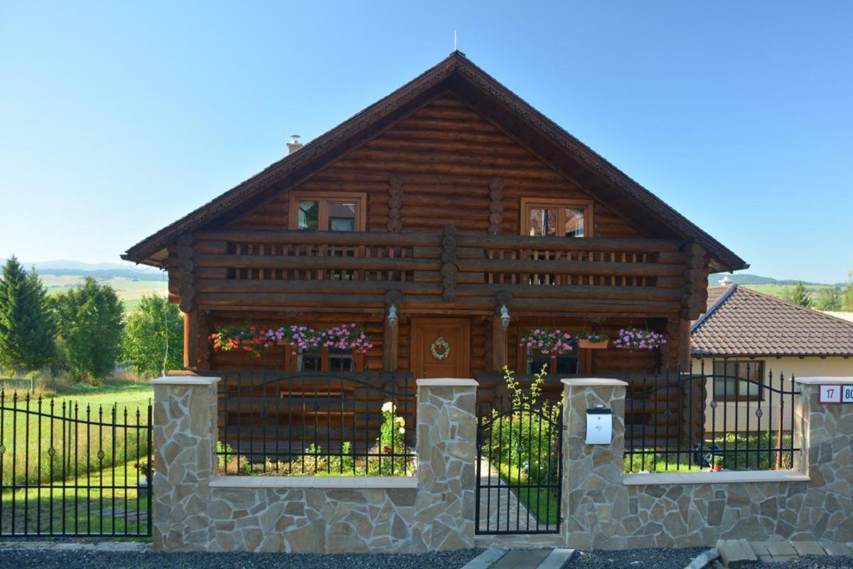 Trinity Log Cabin Wellness Resort Csorba Kültér fotó