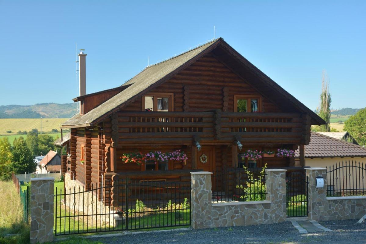 Trinity Log Cabin Wellness Resort Csorba Kültér fotó
